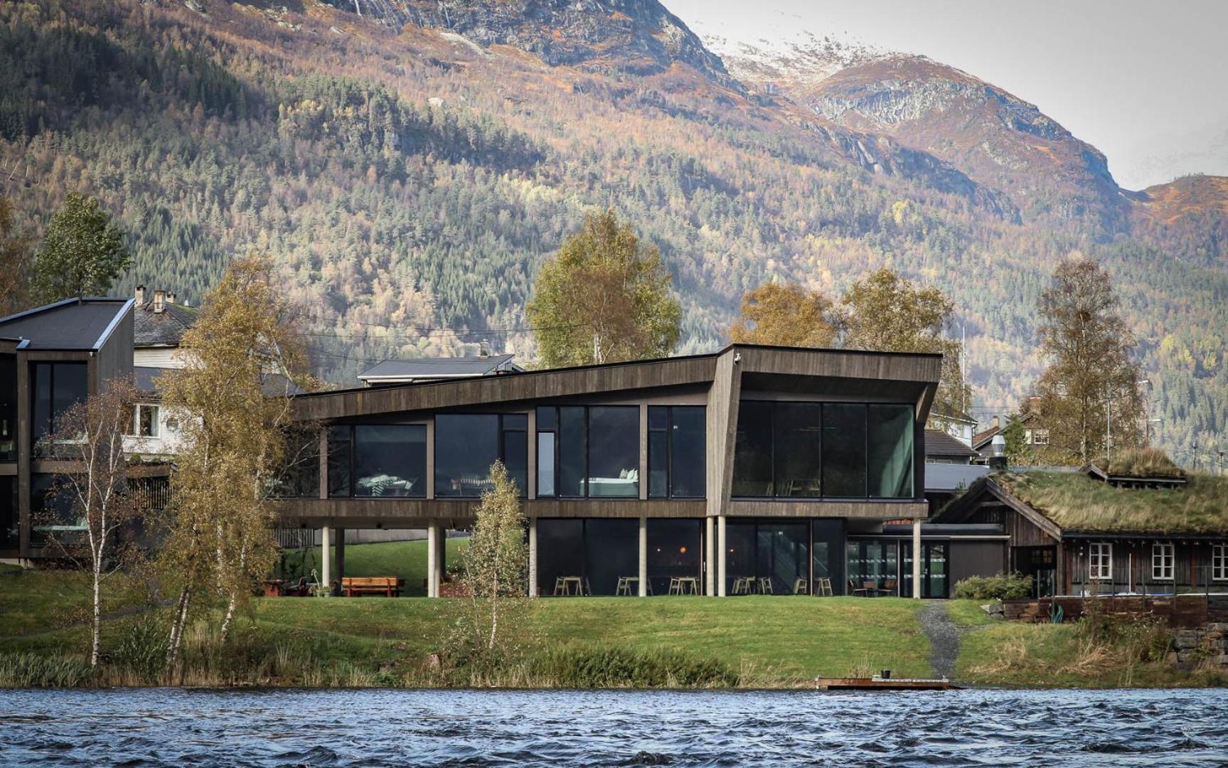 Elva Hotel Skulestadmo Exterior foto